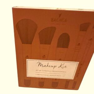 Professional Makeup Brush Set - Brown